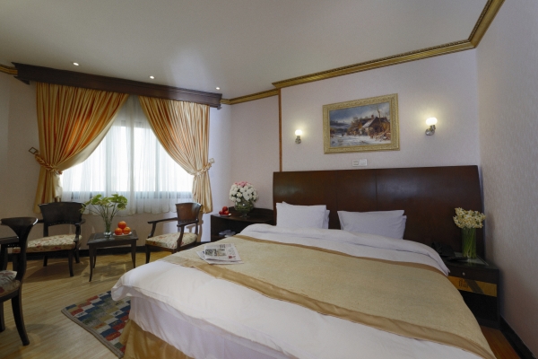 Ferdowsi International Grand (Hotel-e Bozorg-e Ferdowsi) (Teheran)
